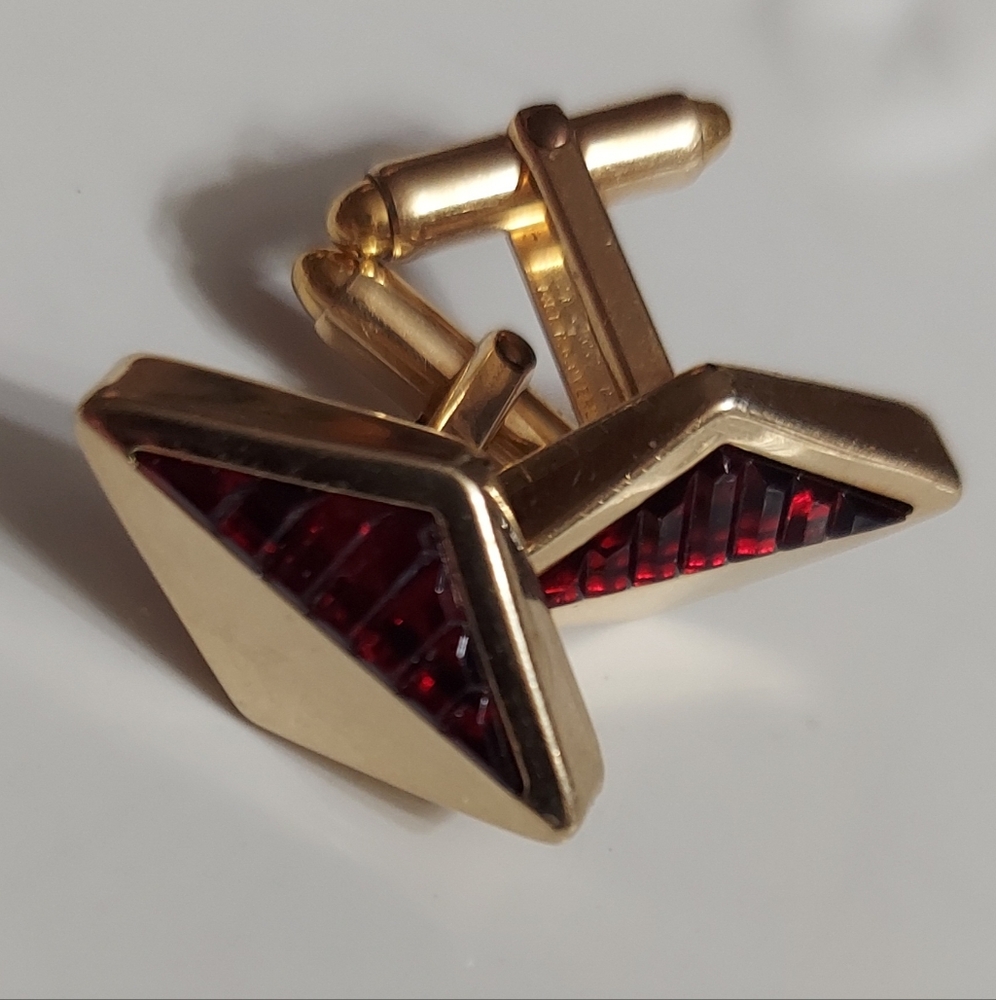Kreisler USA 14K R. Gold Overlay with Ruby Red Faceted Stone Inlay Cuff Links
